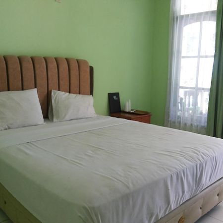 Pasir Putih Resort Bengkulu Ngoại thất bức ảnh