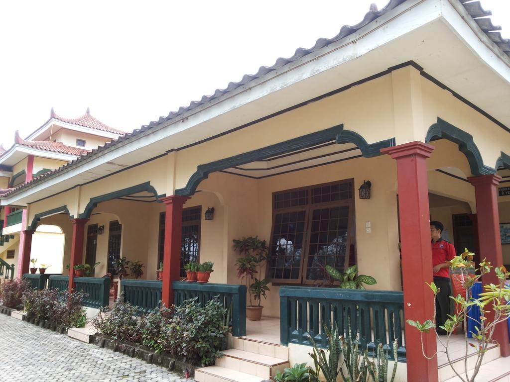 Pasir Putih Resort Bengkulu Ngoại thất bức ảnh